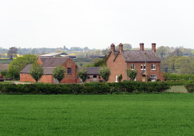 File:Odd House Farm and buildings - geograph.org.uk - 5410670.jpg