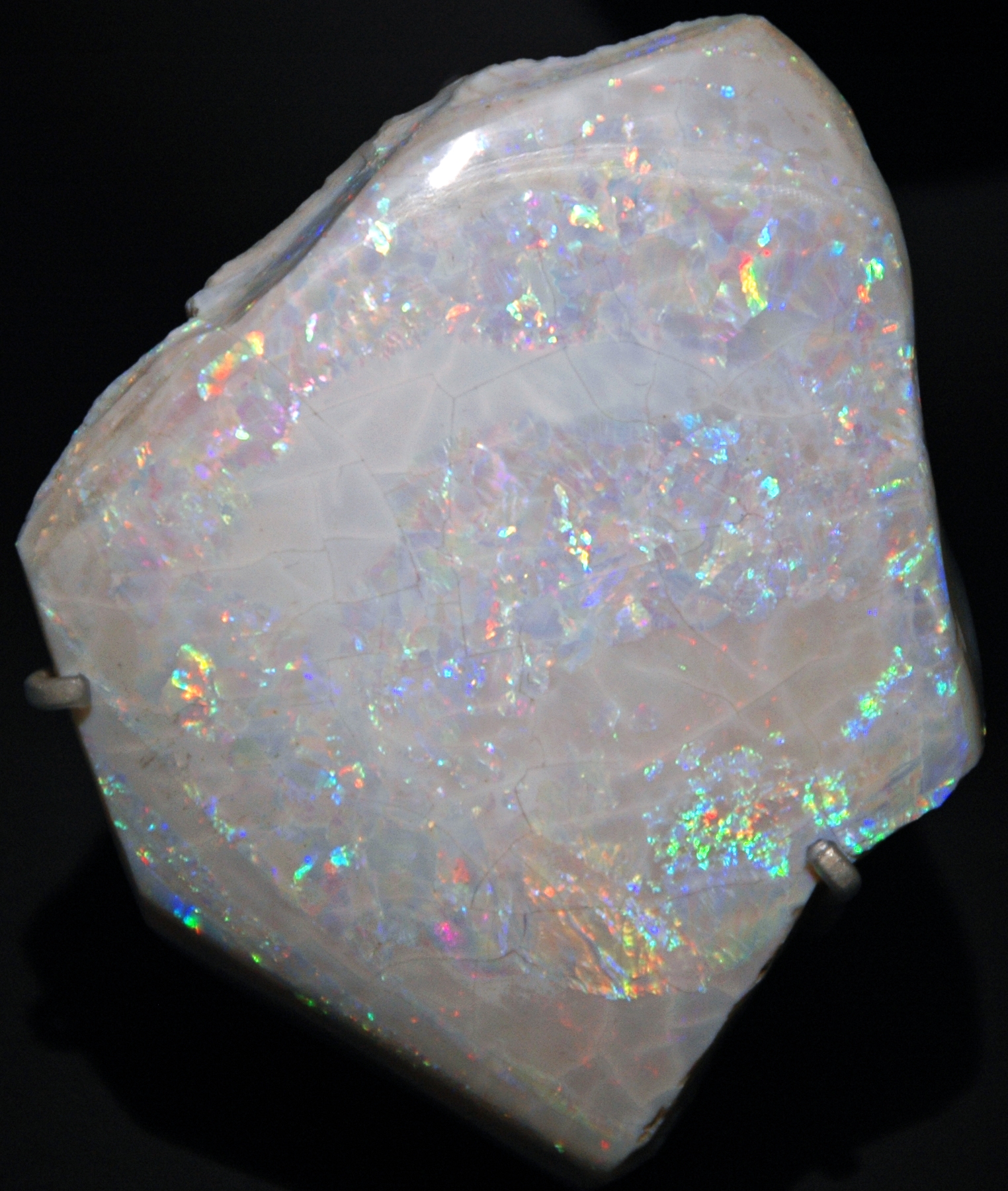 Поиски сокровищ опал. Опал Галактика. Опал Турция. Опал фон. Australia produces 95 per Cent of the World's precious Opals. Выберите один ответ.