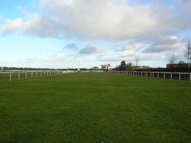 File:Racecourse - geograph.org.uk - 108467.jpg