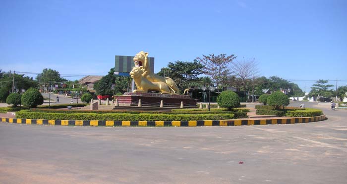 File:Sihanoukville 0001.jpg