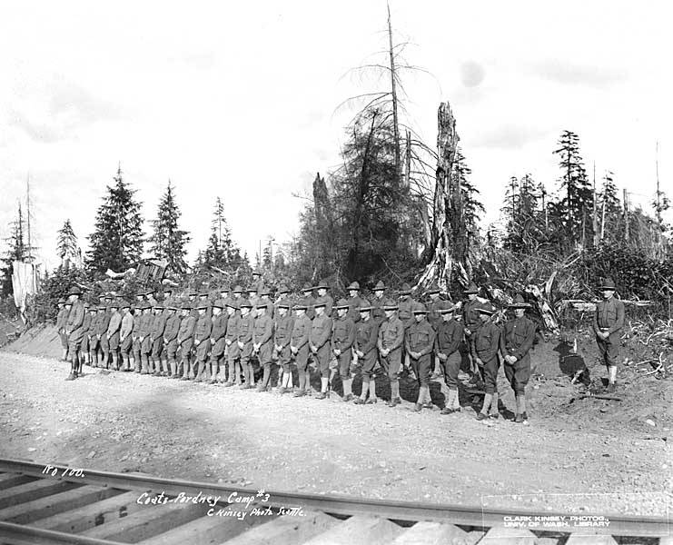 File:Spruce Division soldiers at Coats-Fordney Lumber company camp no 3, ca 1918 (KINSEY 768).jpeg