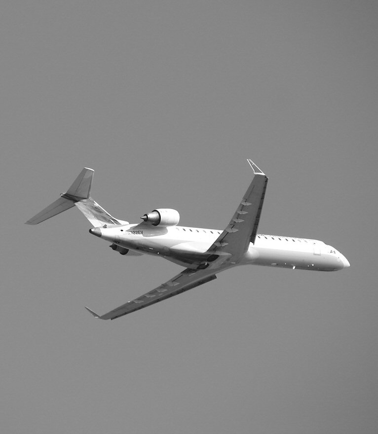 THE CRJ-700 in black and white (440309414).jpg