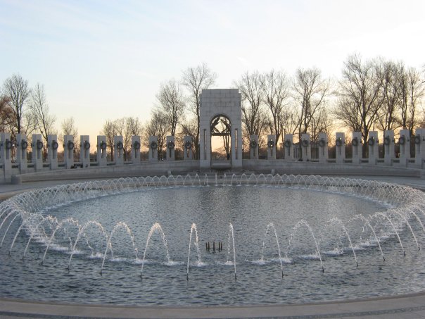 File:View of the World War II Memorial in Washington, D.C. from the "Atlantic" arch of the memorial..jpg