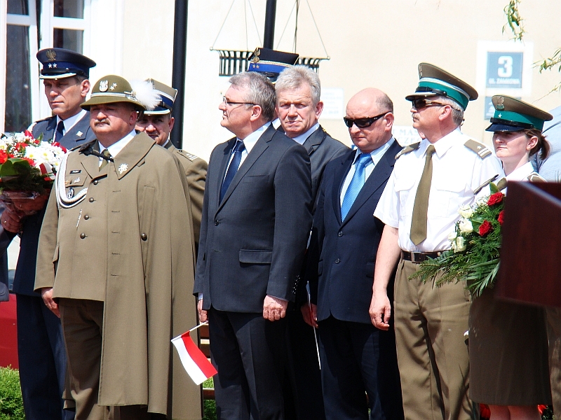 File:00599 Gedenktag der polnischen Flagge am 2. Mai in Sanok (2012).JPG