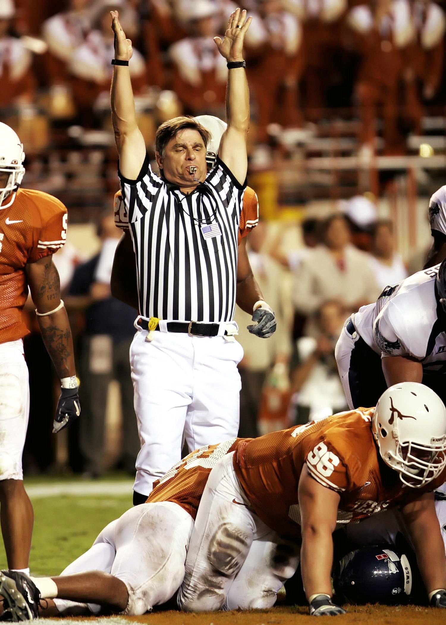 football referee touchdown