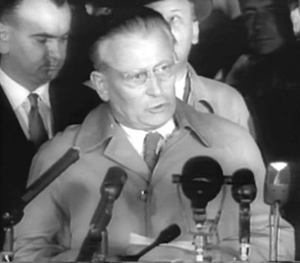 File:Antonin Novotny v New Yorku - 1960 A.jpg