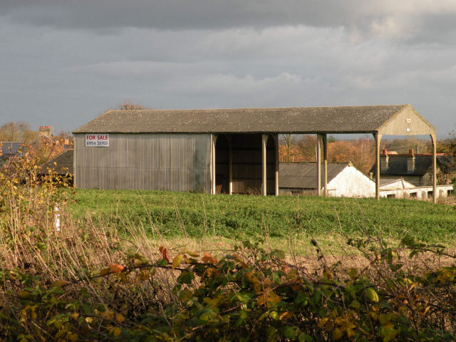 File:Barn for sale, Church Farm - geograph.org.uk - 1043579.jpg