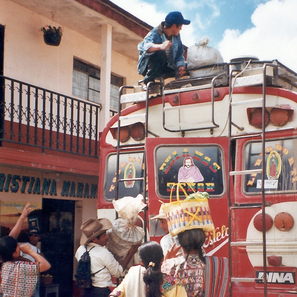 Bus Porter Guatemala (Poldavo Alex - Flickr).jpg