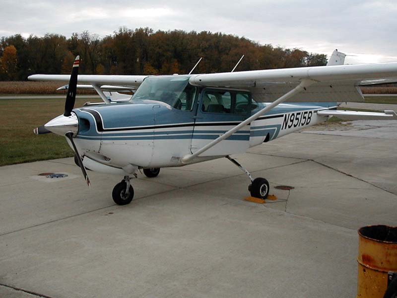 File:Cessna.172rg.jpg
