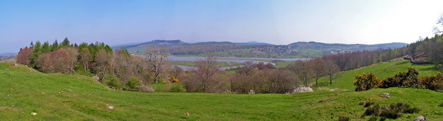 File:From the Well field - geograph.org.uk - 1274065.jpg