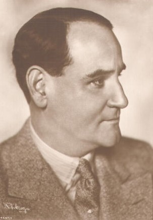 <span class="mw-page-title-main">Hans Adalbert Schlettow</span> German actor (1888–1945)