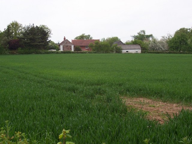 File:Houses outside Lower Hardwick - geograph.org.uk - 171505.jpg