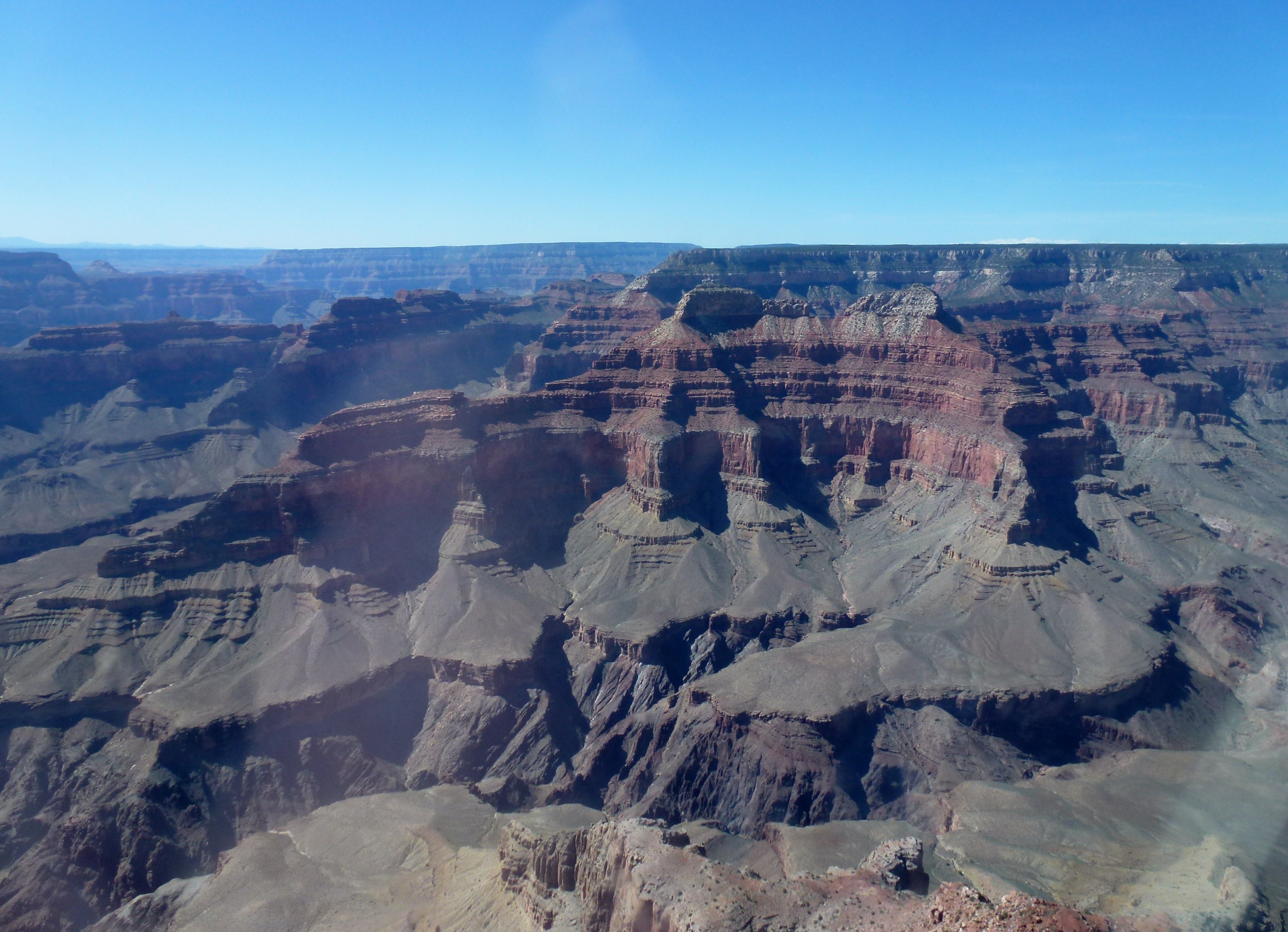 Canyon 10. Каньон с кристаллами.