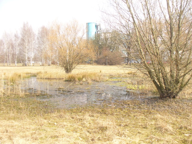 File:Marienfelde - Berliner Stadtgarten (Berlin City Park) - geo.hlipp.de - 34555.jpg