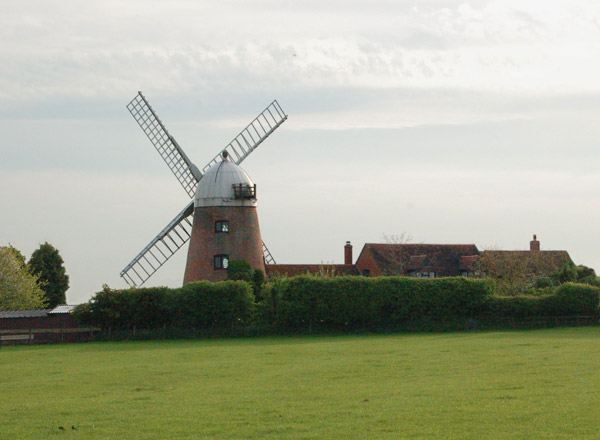 File:Napton on the Hill Windmill.jpg