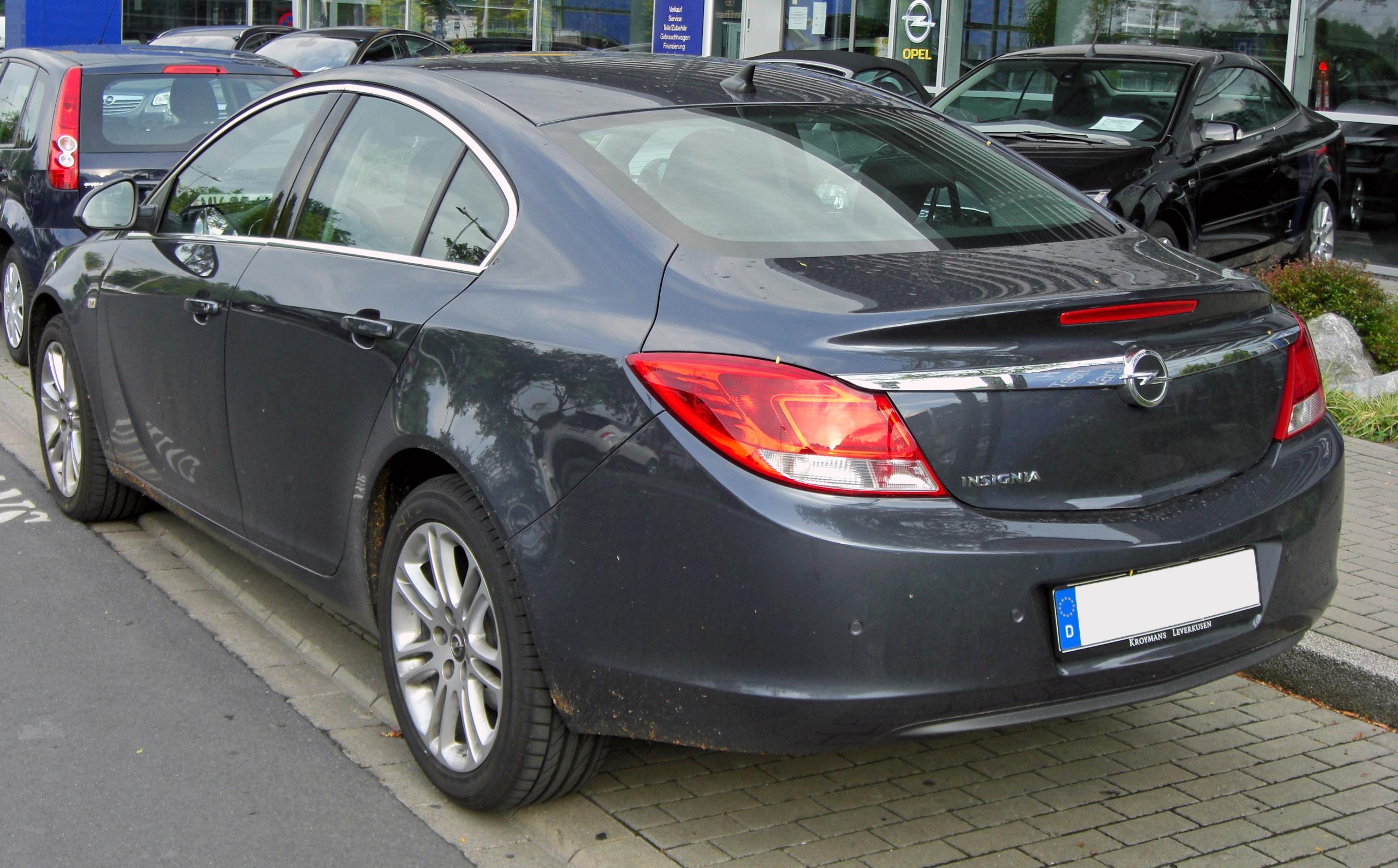 File:Opel Insignia 20090706 rear.JPG - Wikimedia Commons