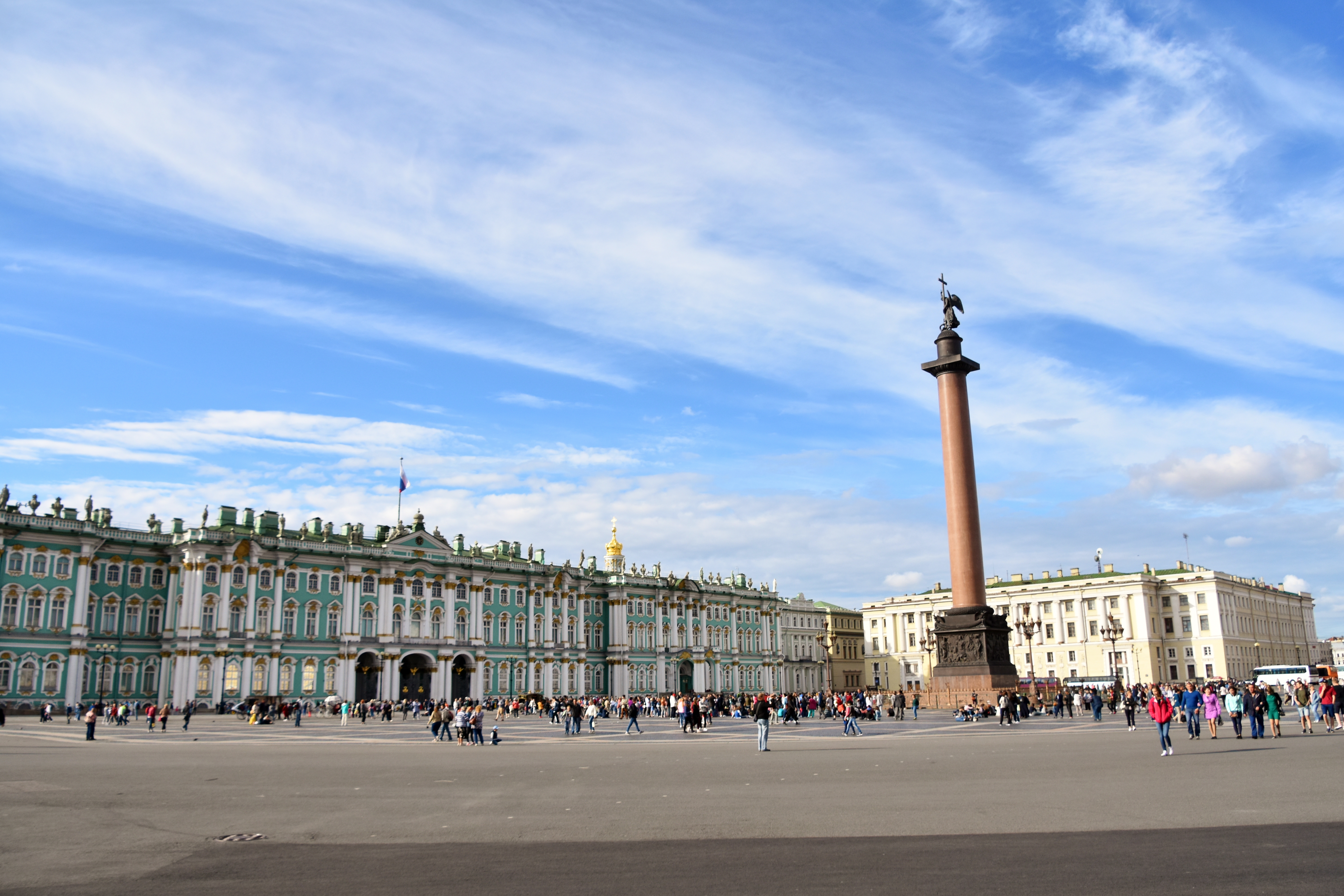 Зимнего дворца Дворцовая площадь Александровская колонна.