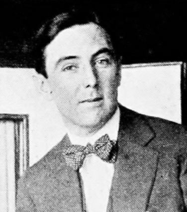 File:Stuart-Walker-1919-detail.jpg