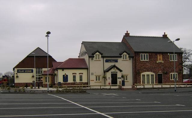 File:The Two Henry's - geograph.org.uk - 138863.jpg