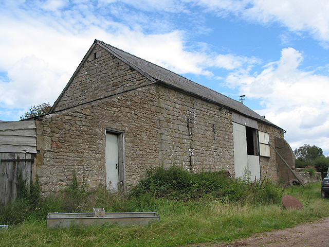 File:The barn at Lawns Farm, Penyard Hill - geograph.org.uk - 508848.jpg