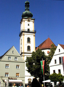 File:Wen Michaelskirche.jpg