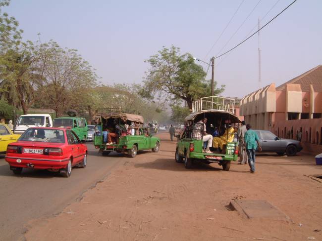 File:014-taxi brousse.jpg