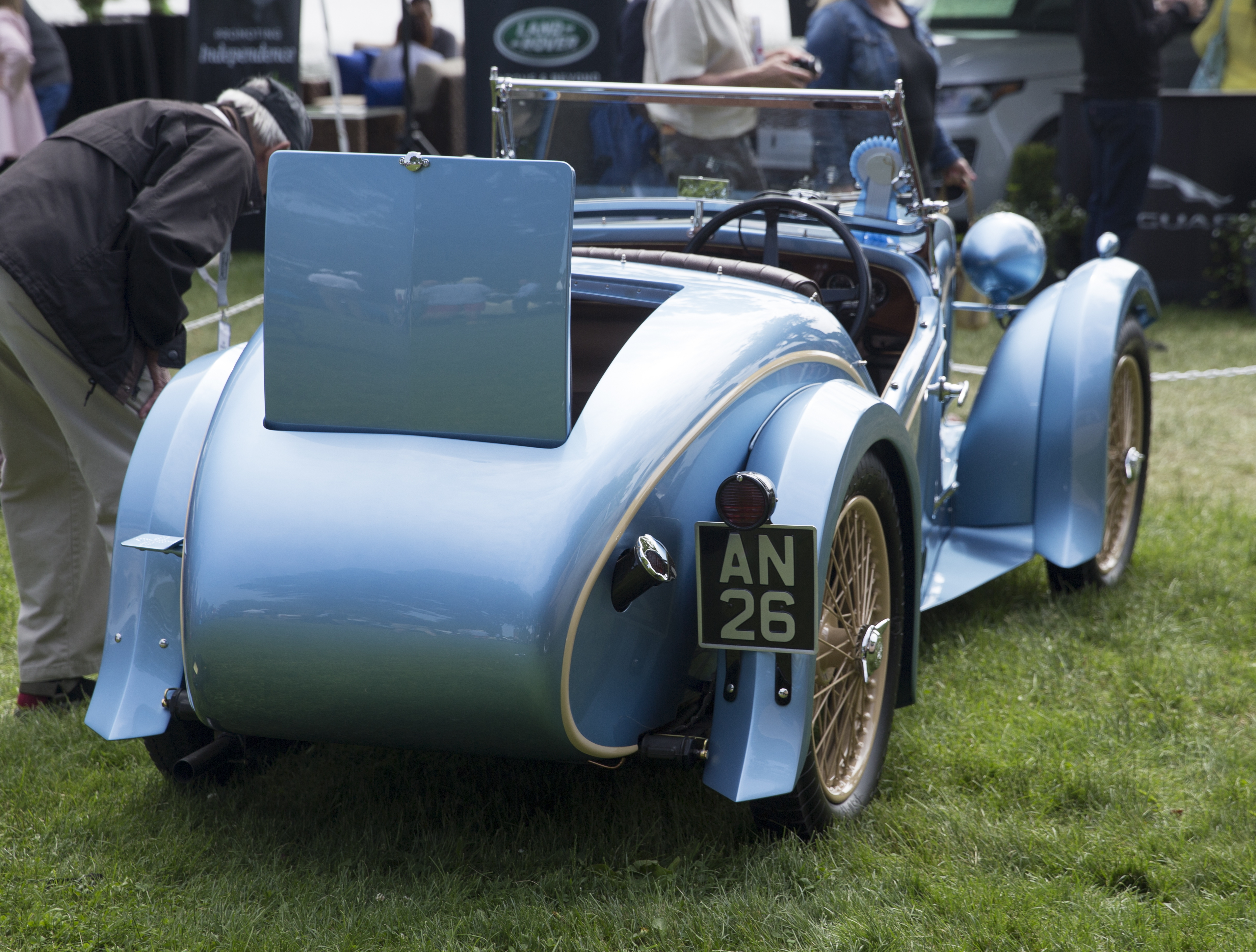 File:1932 MG F1 Magna "Stiles Special Threesome", rear ...