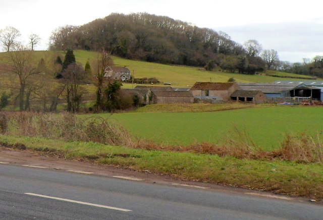 File:Castle Farm, Penhow - geograph.org.uk - 2806700.jpg