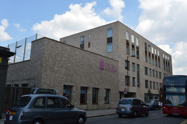 File:Chelsea Academy - geograph.org.uk - 5289931.jpg