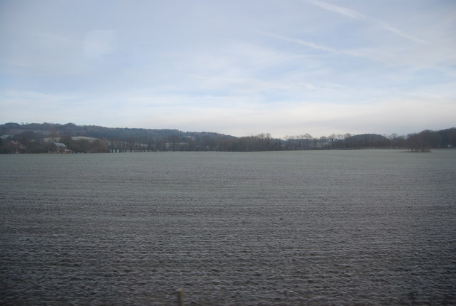 File:Farmland near Greenway Court 2 - geograph.org.uk - 2260045.jpg