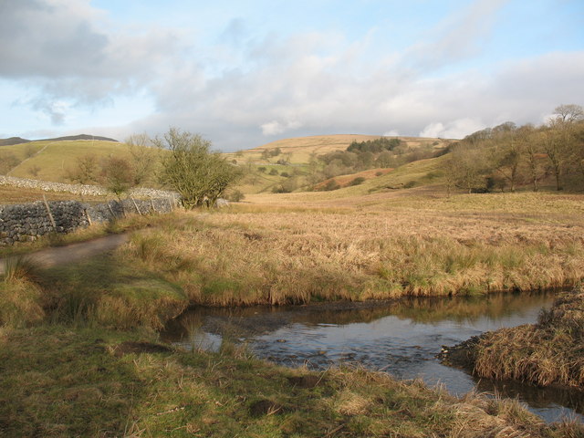 Gordale Beck - geograph.org.uk - 1177138