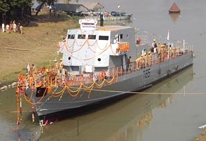 File:INS Bangaram (T65).jpg