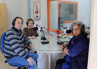 File:La Onda de Bullas - Radio Local.jpg