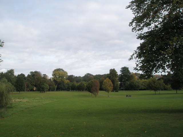 Manor Park, Aldershot - geograph.org.uk - 993434