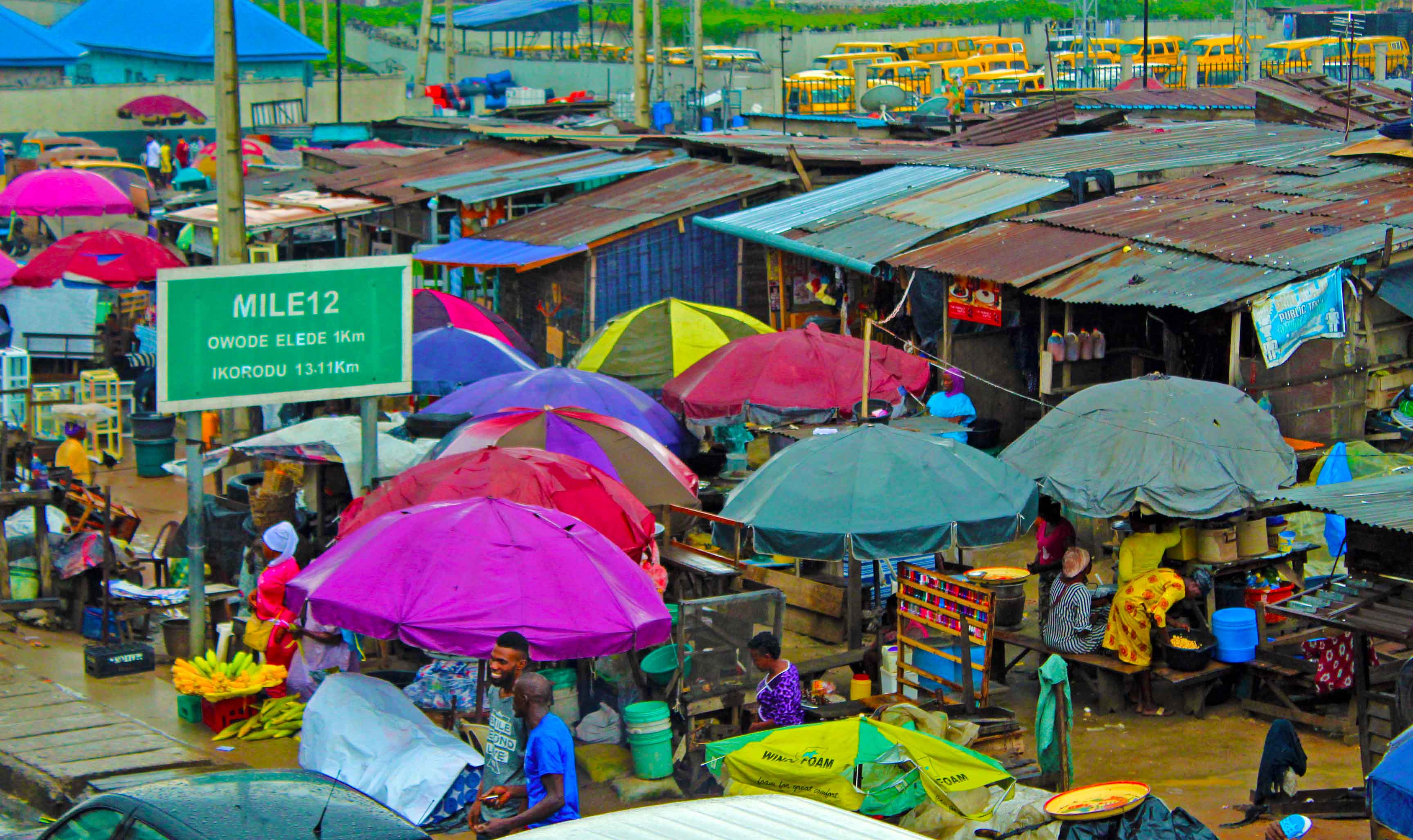 Маркет 12. Лагос 1980. Рынок на 12 км. Portugal Lagos Municipal Market. Фарский рынок 12кв.