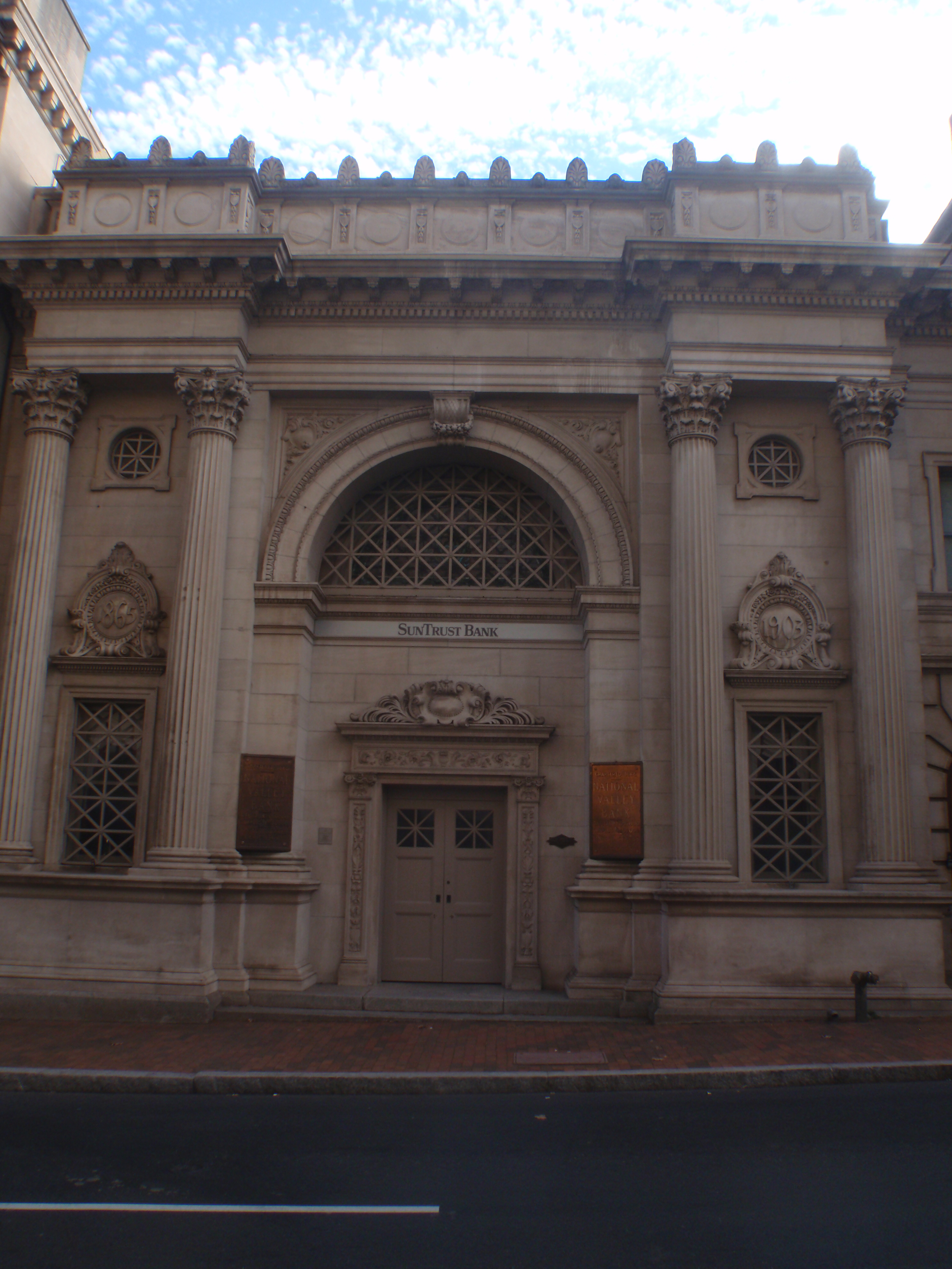 National Valley Bank Staunton Interior.