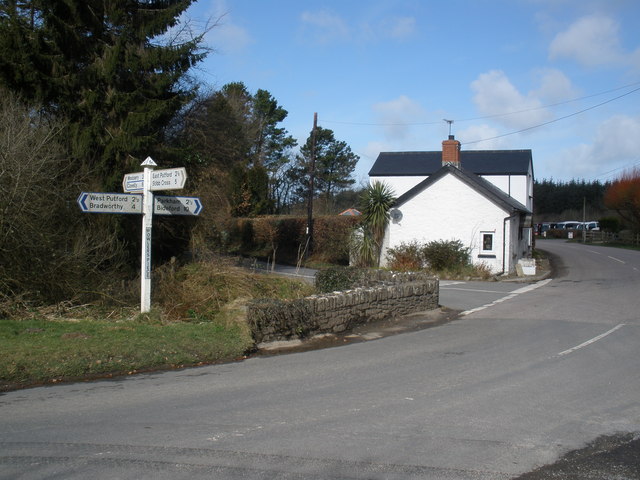 File:Powler's Piece - geograph.org.uk - 1198438.jpg