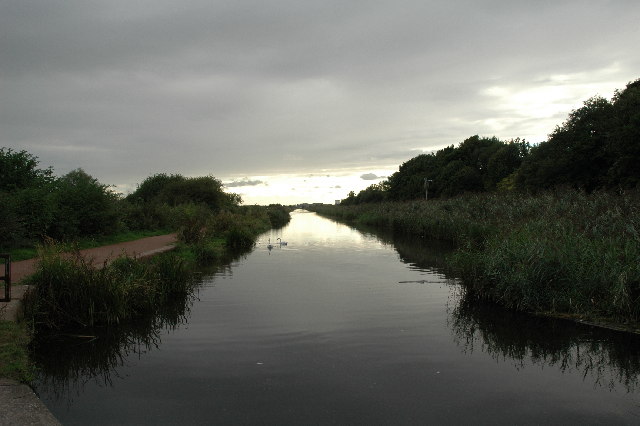 File:Sankey-St.Helens Canal between Warrington and Widnes - geograph.org.uk - 47679.jpg