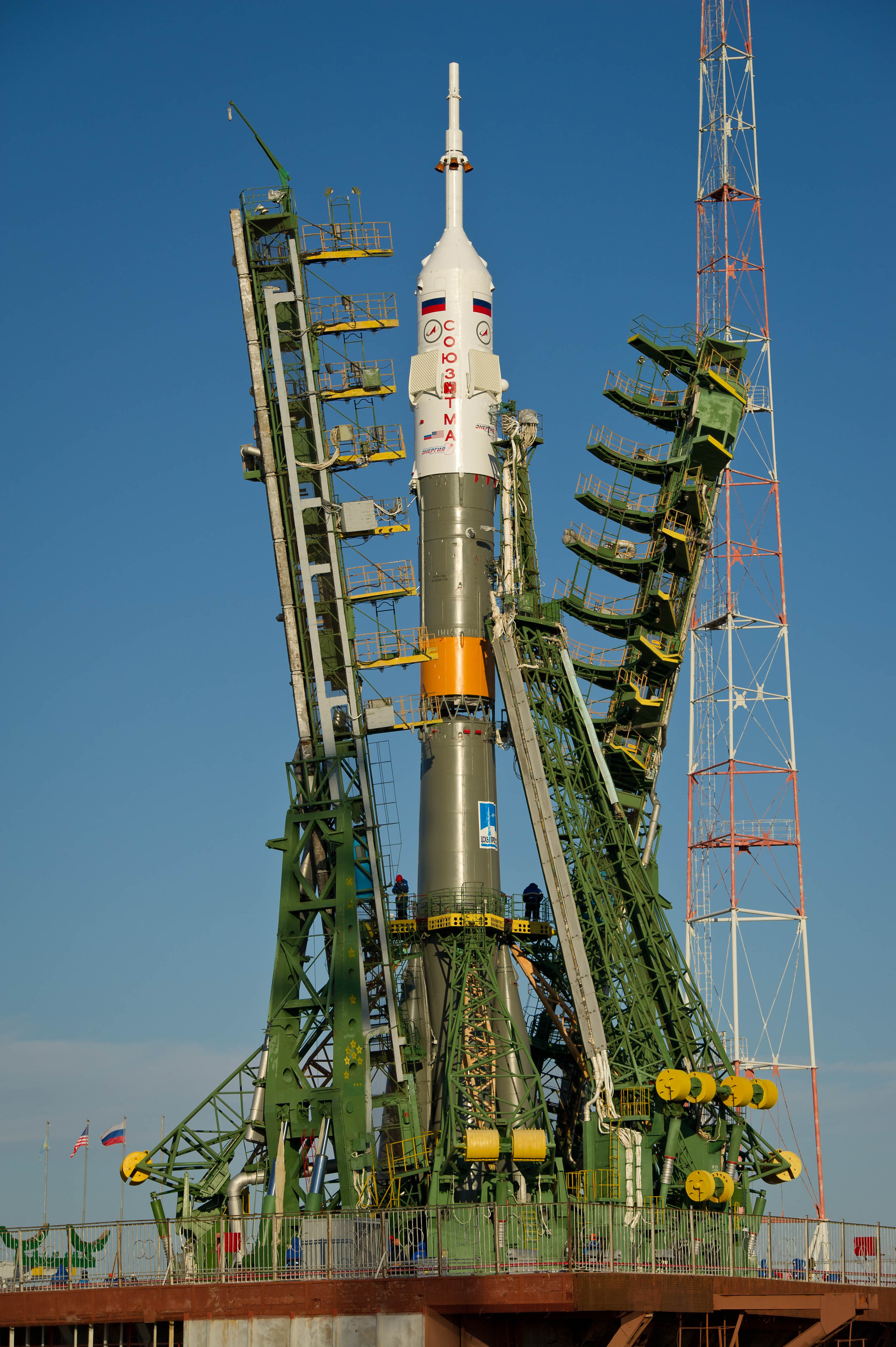 Soyuz_TMA-22_rocket.jpg