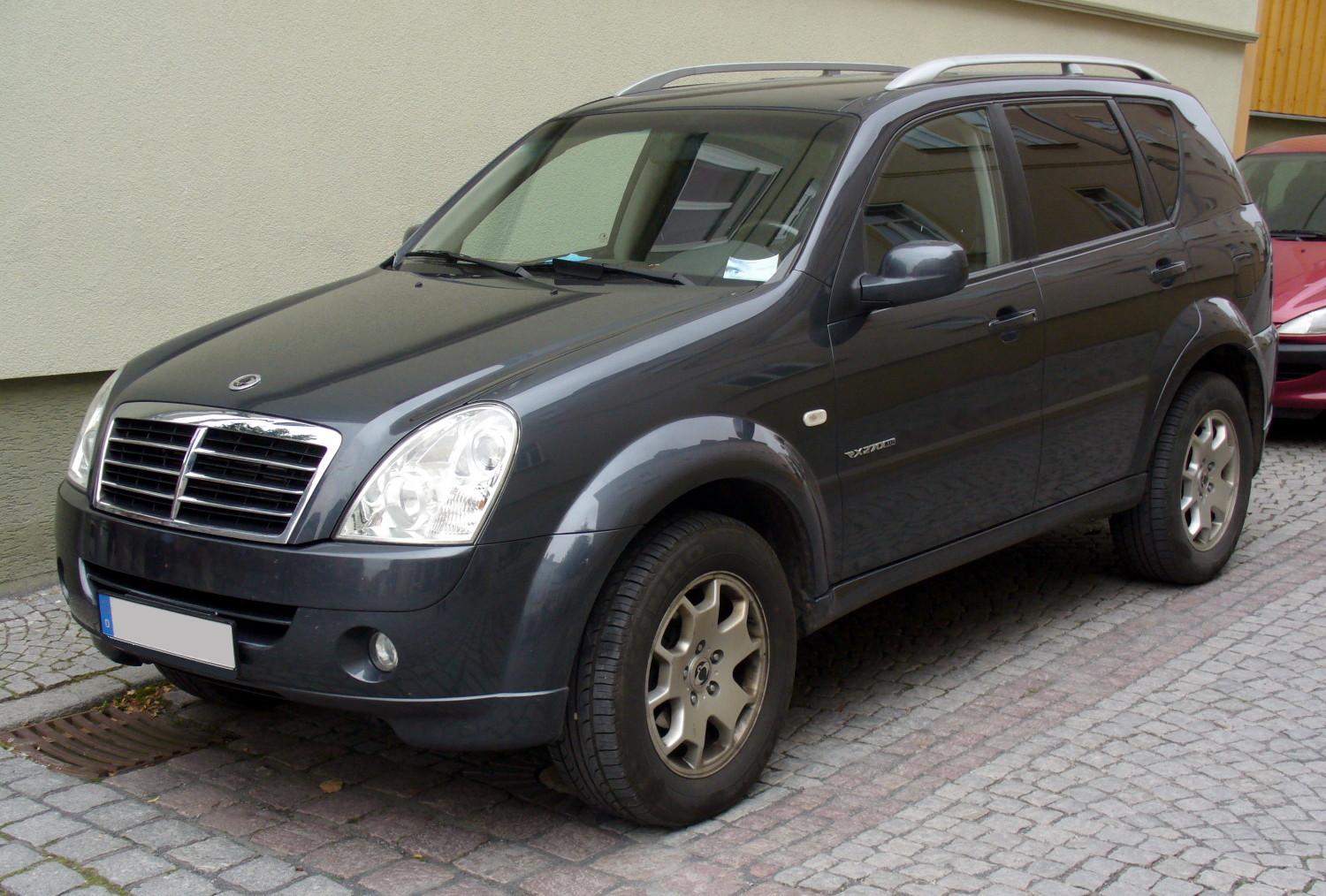 ssangyong rexton 
