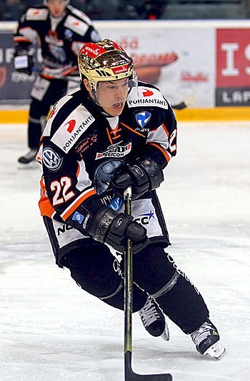 Steve Kariya, HPK