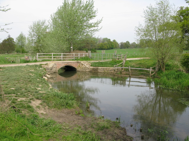 File:The River Stour near Godinton Park - geograph.org.uk - 1273888.jpg