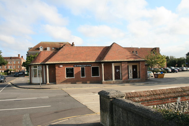 File:Tourist information centre, Blandford Forum - geograph.org.uk - 1495780.jpg