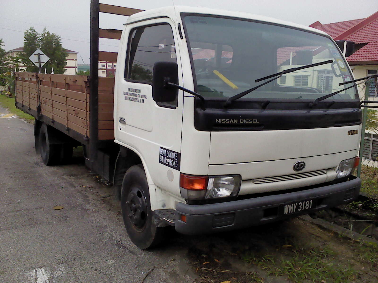 Nissan ud lorry malaysia #1