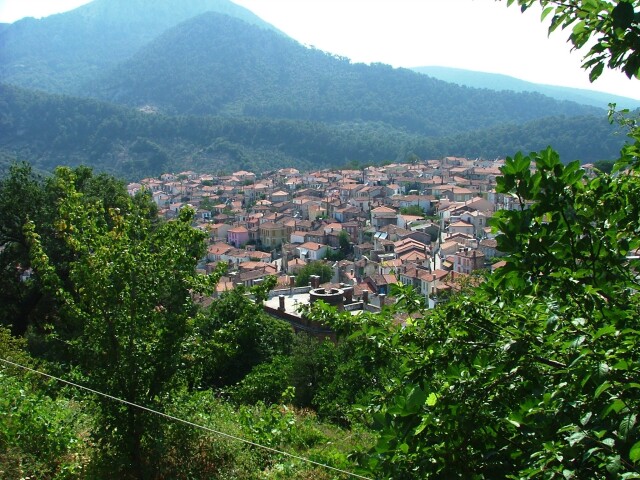 File:Agiasos 2.jpg