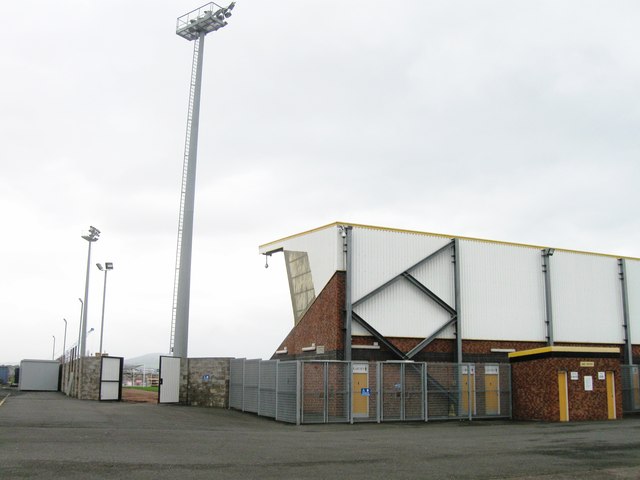 Small picture of East Fife Football Club courtesy of Wikimedia Commons contributors