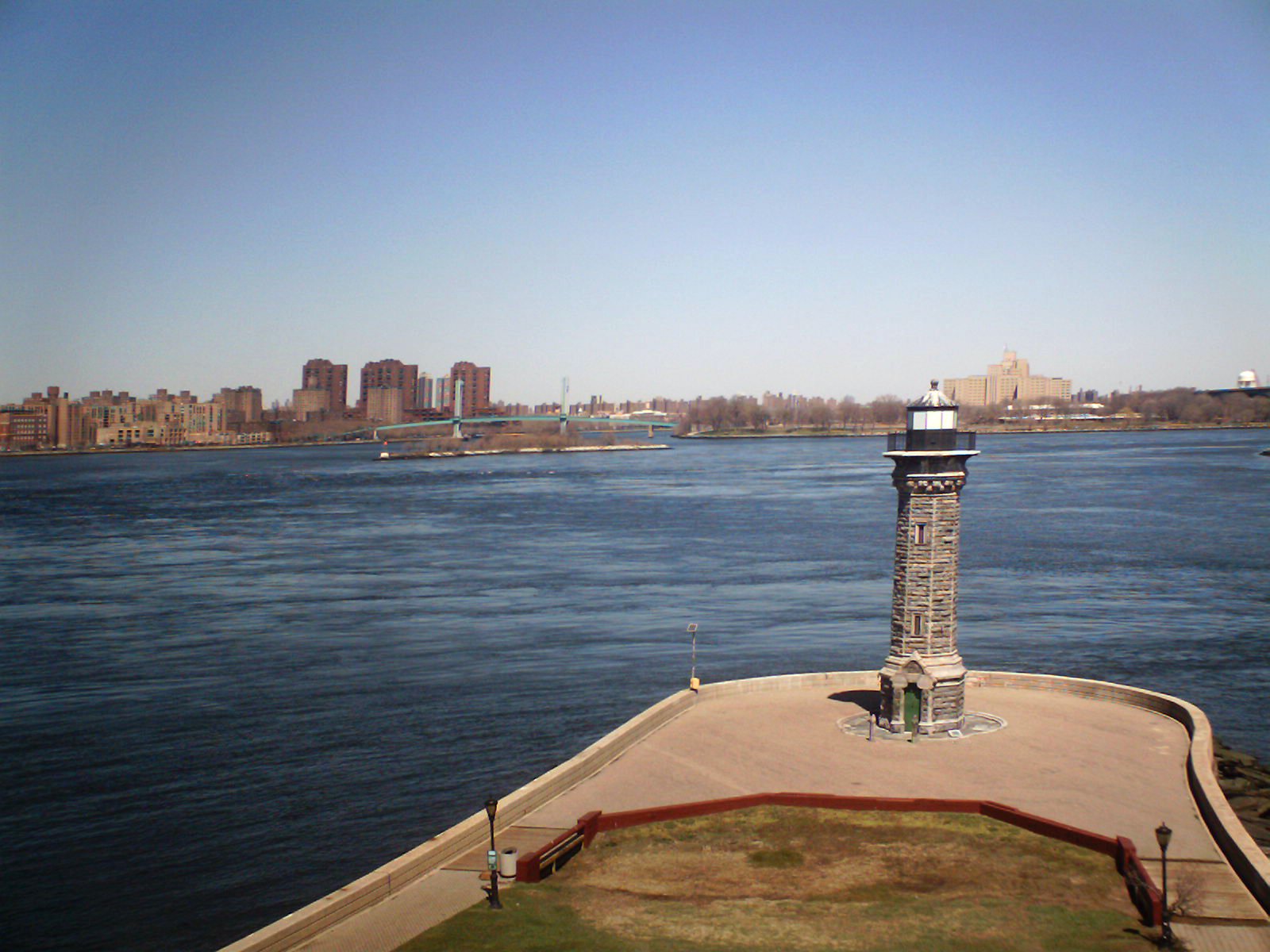 Photo of Blackwell Island Lighthouse