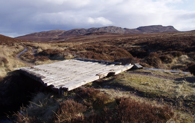 File:Bridge on the Glentarroch Track - geograph.org.uk - 750649.jpg