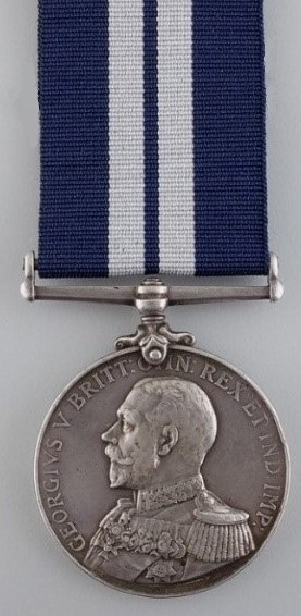 File:Distinguished Service Medal (UK) Obverse.jpg