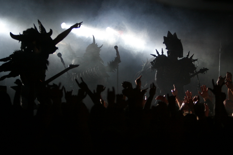 File:Gwar-10.jpg